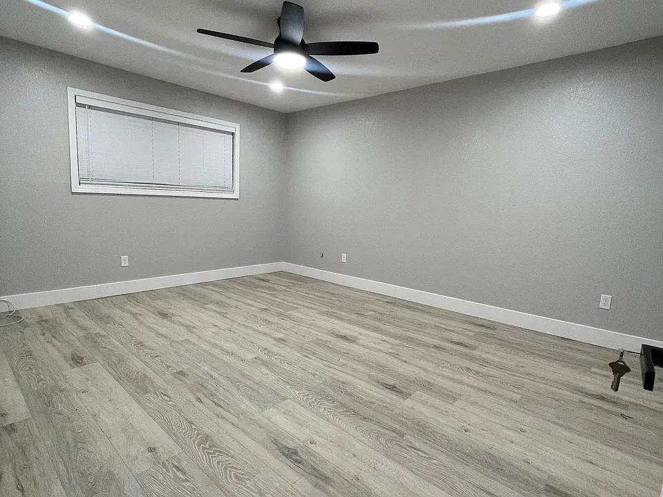 1437 Ponce De Leon Ave
