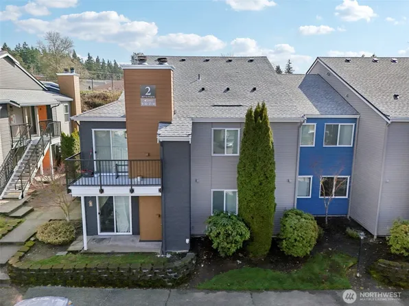 2617 S 272nd Street #16, Kent, WA 98032
