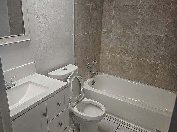 5th image of 4172 Corsair Ave