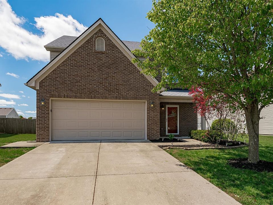1st image of 208 Gleneagles Way