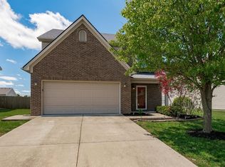 208 Gleneagles Way, Versailles, KY 40383