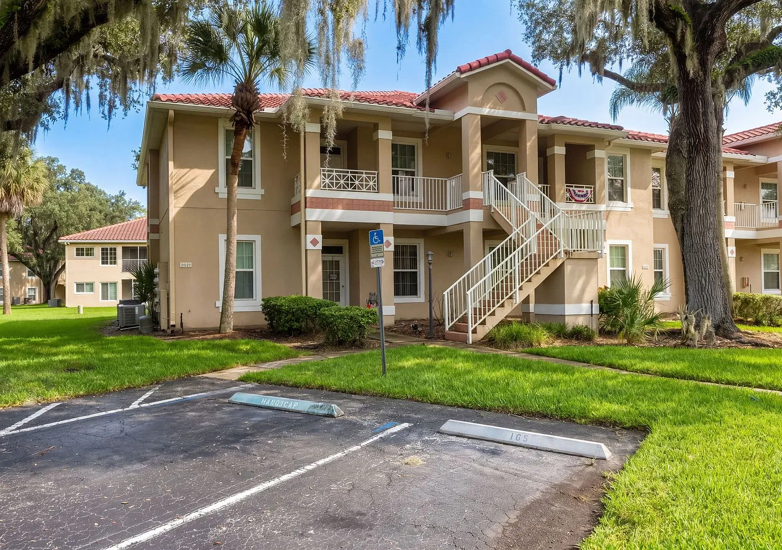 Charming 2-Bedroom, 2-Bath Condo for Rent in Kissimmee, FL! — Photo 2