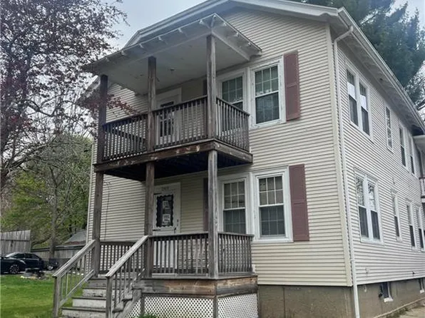 269 6th Ave, Woonsocket, RI 02895