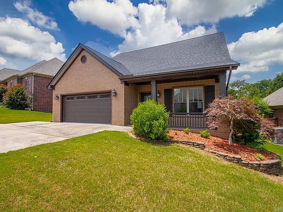 3rd image of 7413 Peach Blossom Ave
