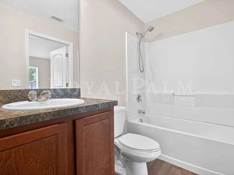 18303 Gibraltar Ln — Photo 16