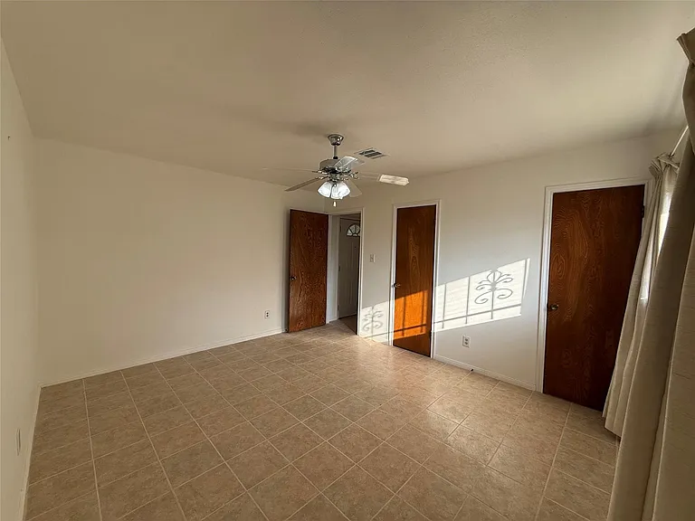 7325 Ley Rd — Photo 35