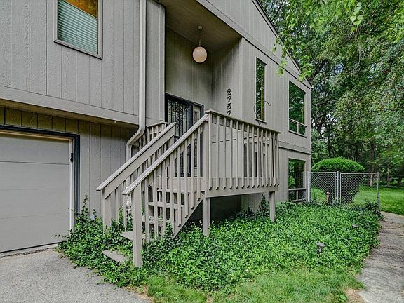 4th image of 2757 Raritan Rd