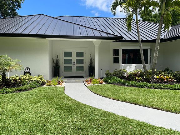 4th image of 18457 SE Heritage Oaks Lane