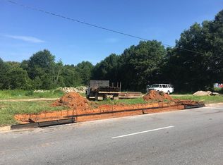 7766 Augusta Rd, Piedmont, SC 29673