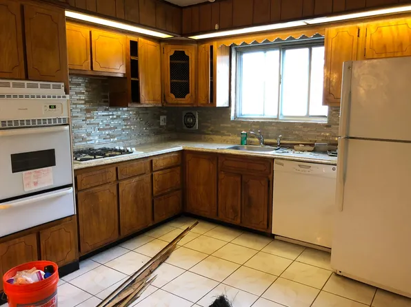 10564 Flatlands 2 St, Brooklyn, NY 11236