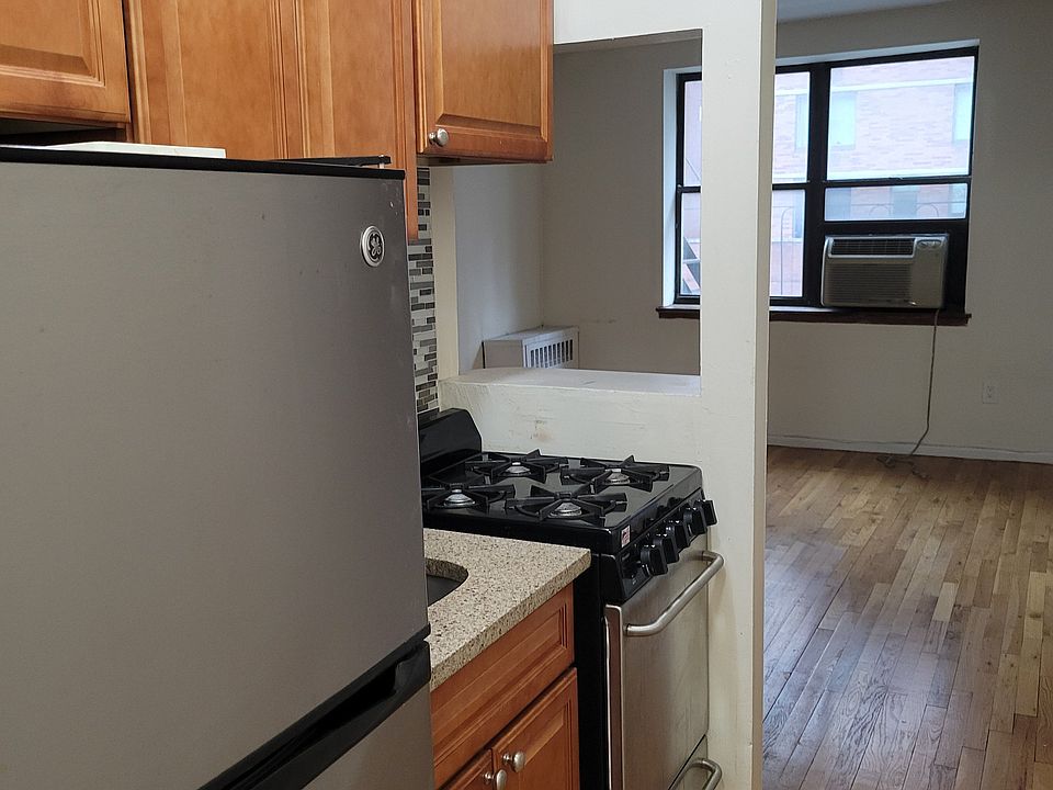 1st image of 1729 1st Ave APT 3B