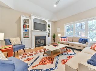 108 Peppertree Dr, Mebane, NC 27302