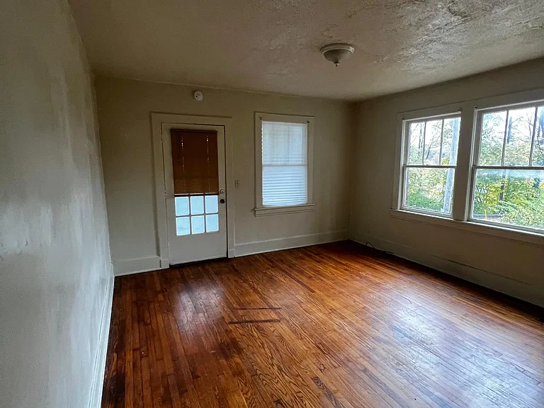 821 Ferdinand Ave SW #2 — Photo 13