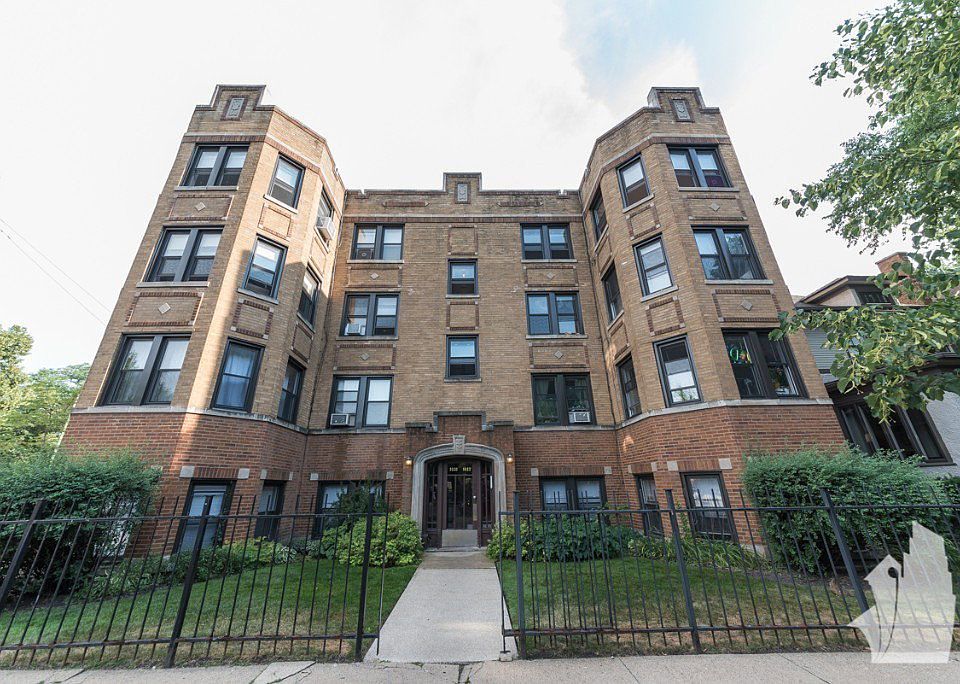 1st image of 1415 W Hutchinson St #42221