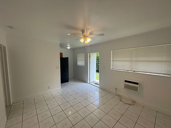 2nd image of 1341 NE 5th Ter #2