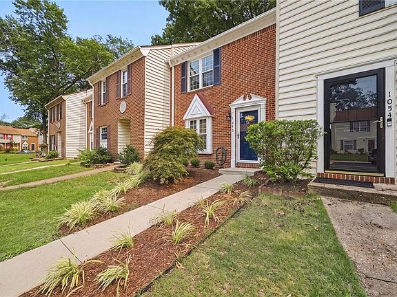 3rd image of 1056 Still Harbor Cir