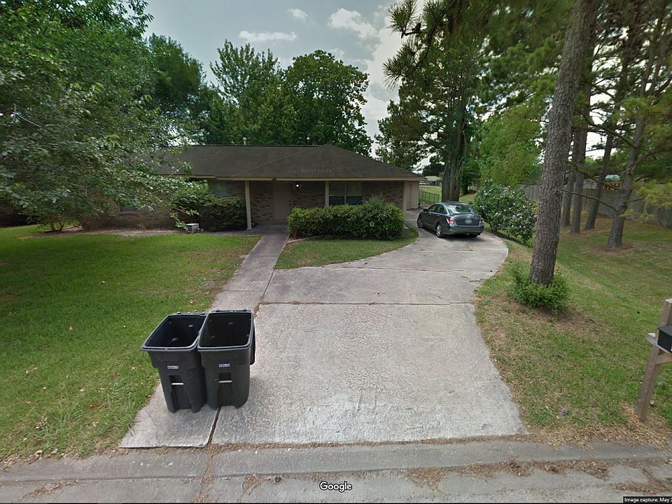1st image of 4010 Pin Oak Dr