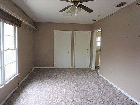 5th image of 4732 Hollandale Ave