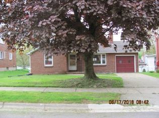2204 Tracy St, Endicott, NY 13760