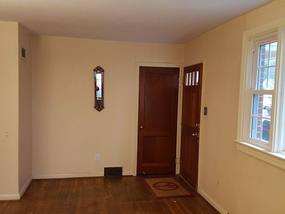 3rd image of 1511 Cutshaw Pl