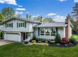 97 Colony Ct, Amherst, NY