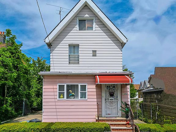 4th image of 1683 70th St