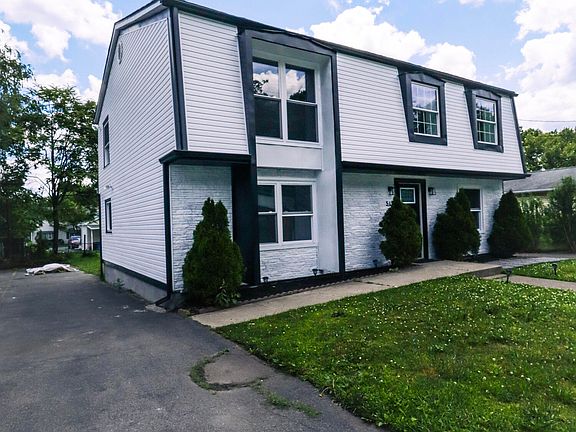 2nd image of 549 4th Ave
