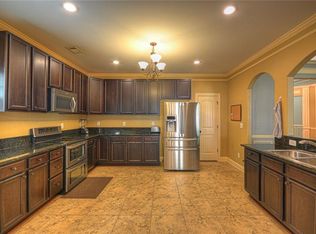 3653 Arnsdale Dr, Norcross, GA 30092