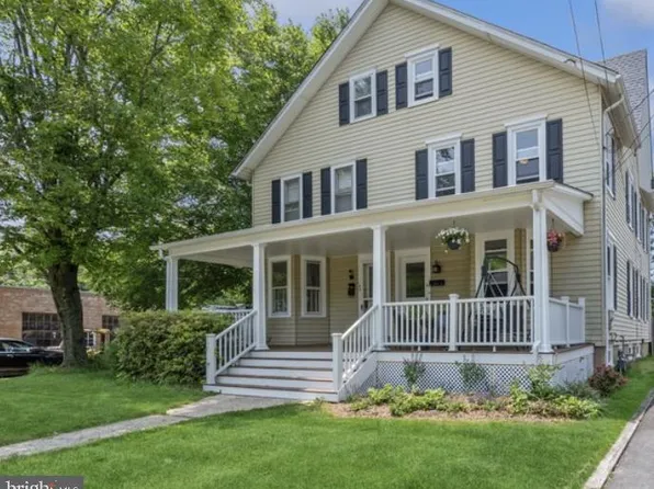 102 N Main St, Pennington, NJ 08534