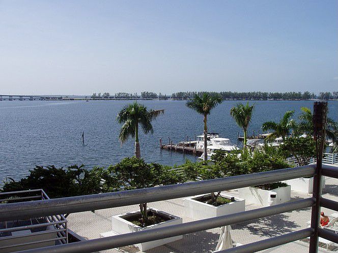 1st image of 1541 Brickell Ave #C508