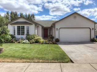 490 Whitney St, Stayton, OR 97383