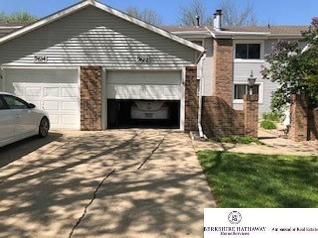 1st image of 7612 S 87th St