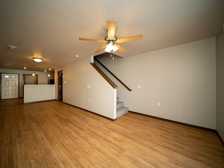 4802 S Hosta Ave — Photo 8