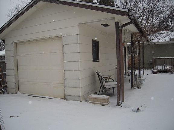 5th image of 4509 Pine Al Dr