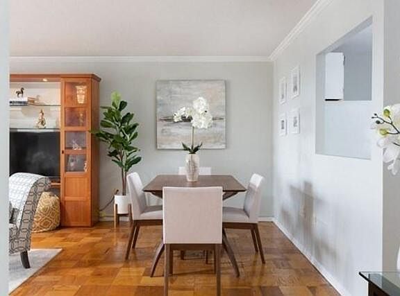 4th image of 2 Hawthorne Pl APT 16A