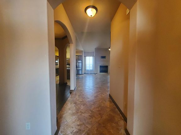 4th image of 6807 SW Oakley Ave