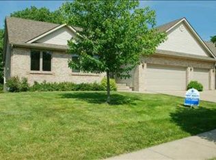 3610 Village Run Dr, Des Moines, IA 50317