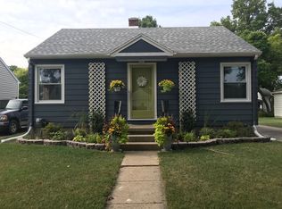 1415 Lenore Ave, Lansing, MI 48910
