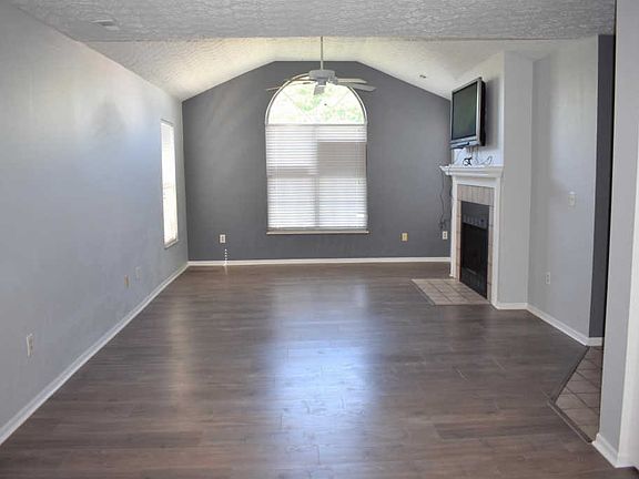4th image of 5014 Deer Forest Pl