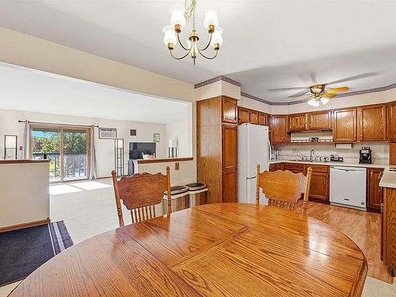 3rd image of 800 S Park Ave APT 2F