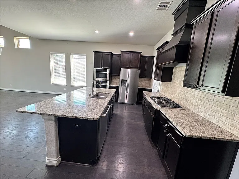 5231 Pickford Grv — Photo 11