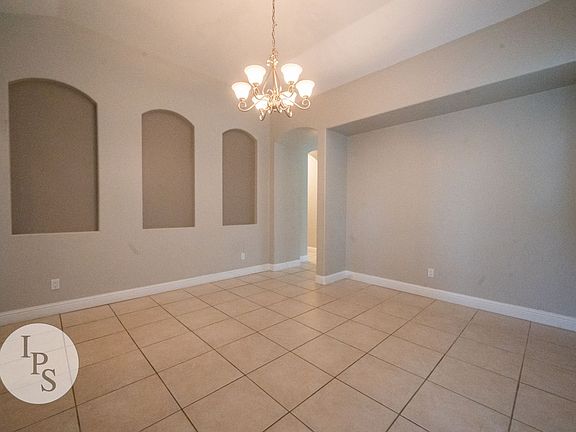 5th image of 32 W Serena Ave