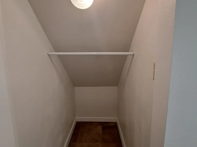1492 W Parkside Dr #1 — Photo 9