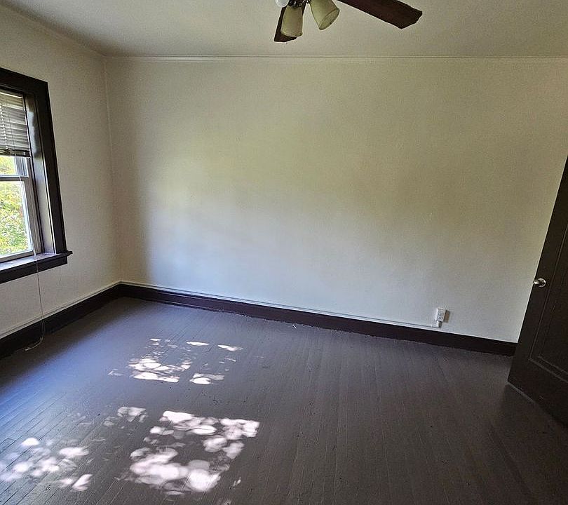 1st image of 3056 N Palmer St APT 13