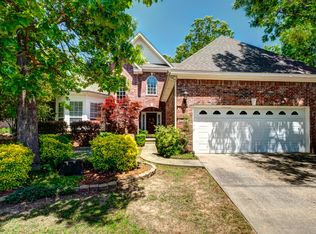 11 Sugarloaf Loop, Maumelle, AR 72113