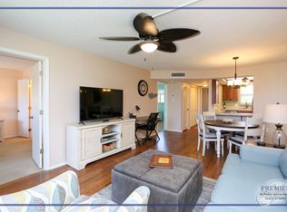 300 Forest Lakes Blvd APT 202, Naples, FL 34105