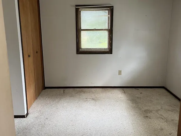 120 E Troy St, Saint Paris, OH 43072