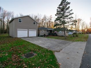 5192 University Dr, Geneva, OH 44041