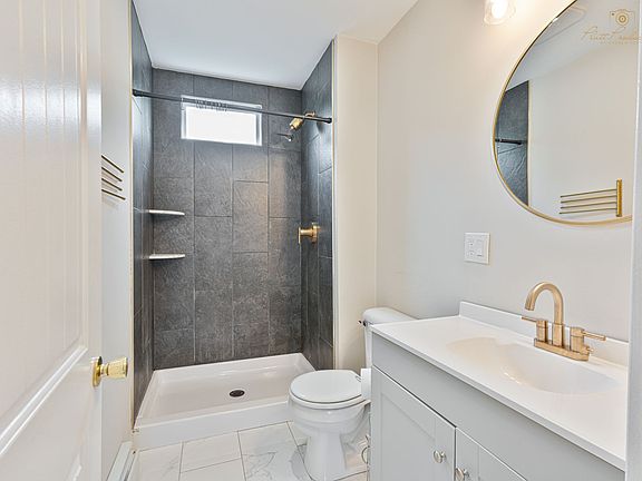 4th image of 448-450 Pleasant Valley Pkwy #3