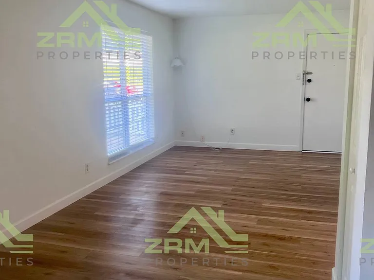 509 Monroe St #4 — Photo 3